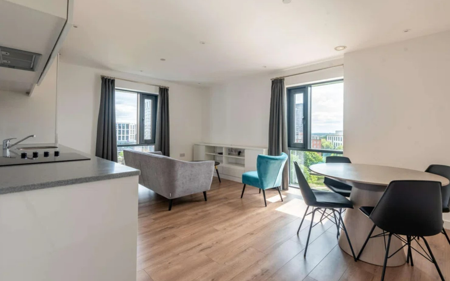 Apartment Way Of Life The Lansdowne Birmingham Kitchen Dining Area 4