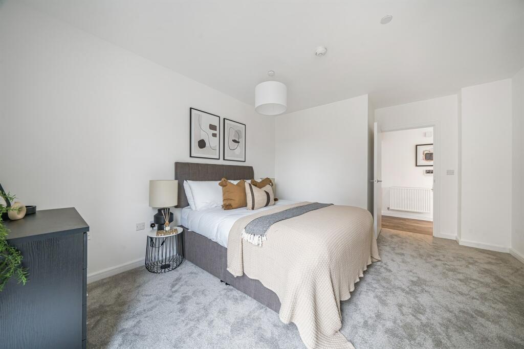 Apartments to Rent by Simple Life London in Beam Park, Havering, RM13, The Muroc bedroom