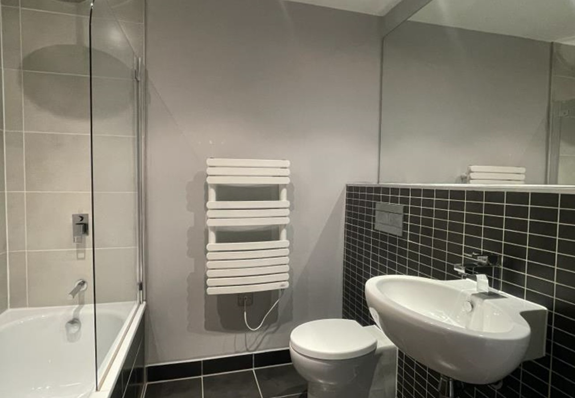 Apartments to Rent by Northern Group at Flint Glass Wharf, Manchester, M4, bathroom