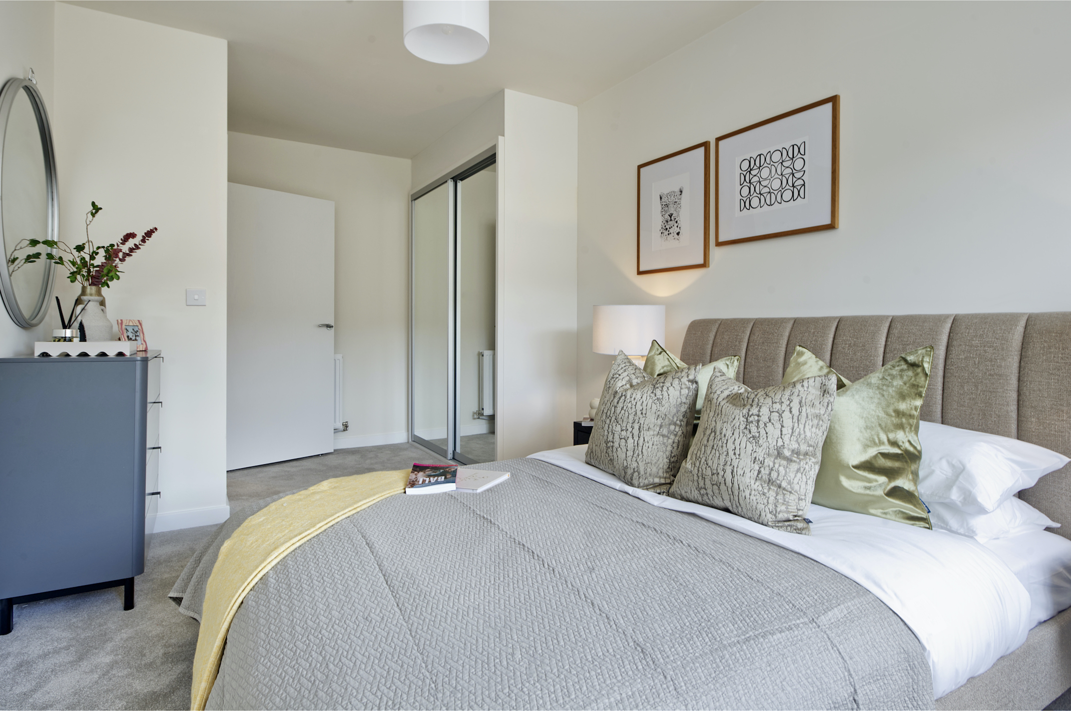 Apartments to Rent by Una Living in Springfield Parkside, Tooting, SW17, bedroom