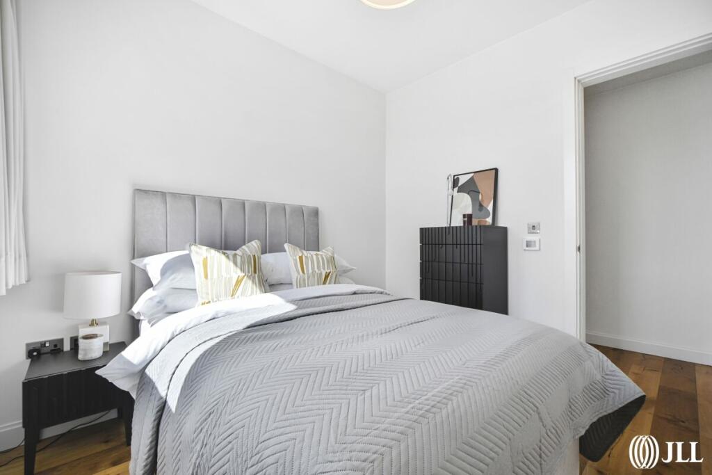 Houses and Apartments to Rent by JLL at Sugar House Island, Newham, E15, bedroom