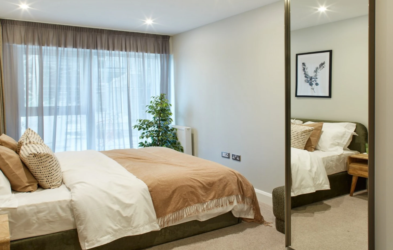 Apartment-Allsop-The-Lark-Nine-Elms-Wandsworth-London-interior-bedroom