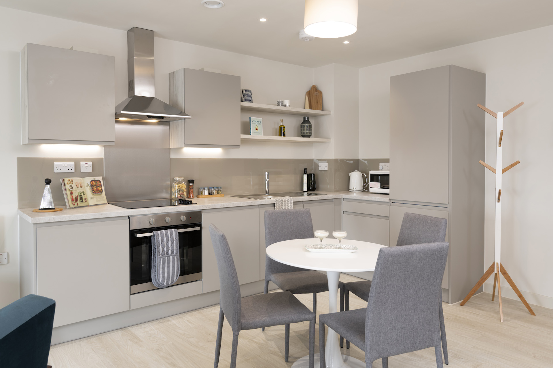 Apartments to Rent by Allsop at The Trilogy, Manchester, M15, kitchen dining area