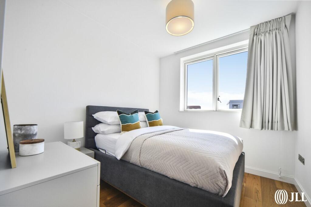 Houses and Apartments to Rent by JLL at Sugar House Island, Newham, E15, bedroom