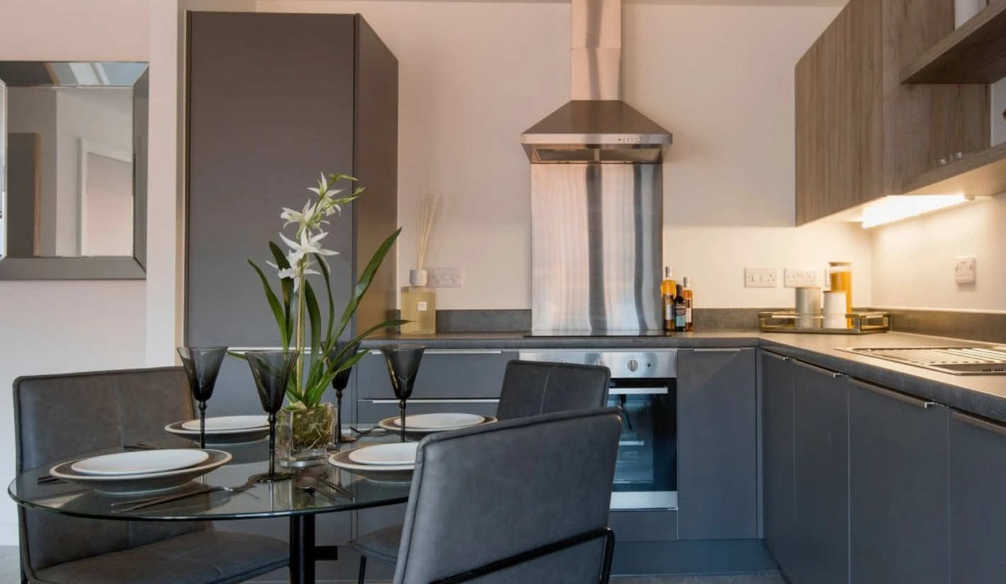 Apartment-Allsop-Vox-Manchester-interior-kitchen-dining-area