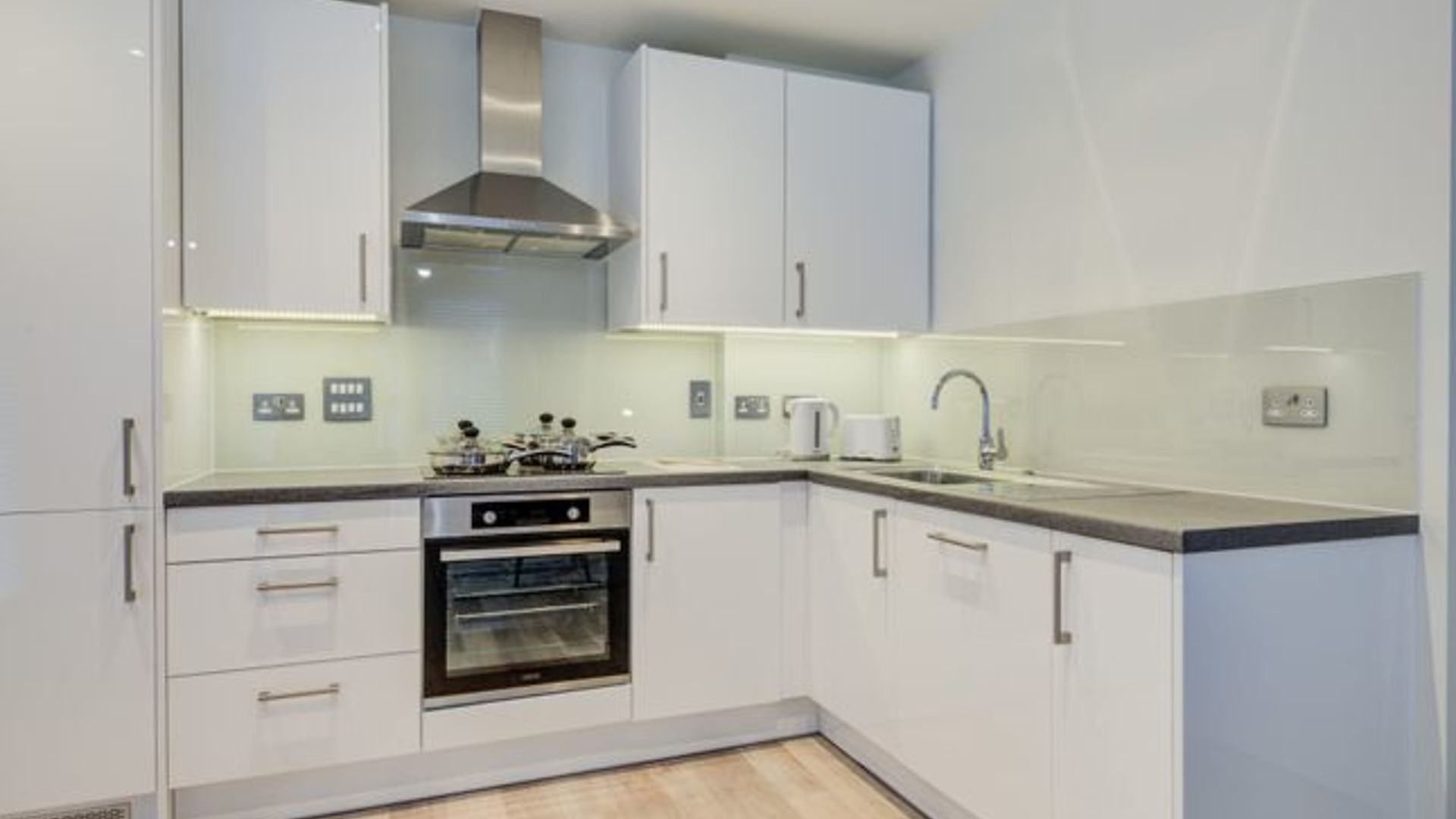 Apartments to Rent by Hera at Hornchurch, Havering, RM11, kitchen