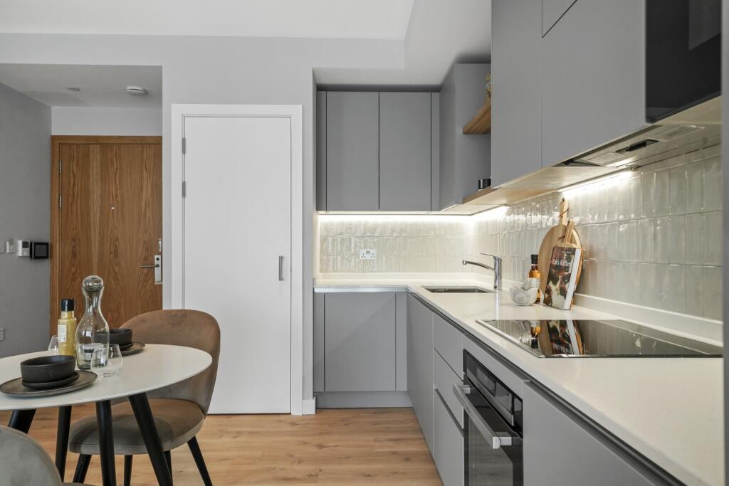 Apartment Get Living East Village London Stratford Kitchen Dining Area 1