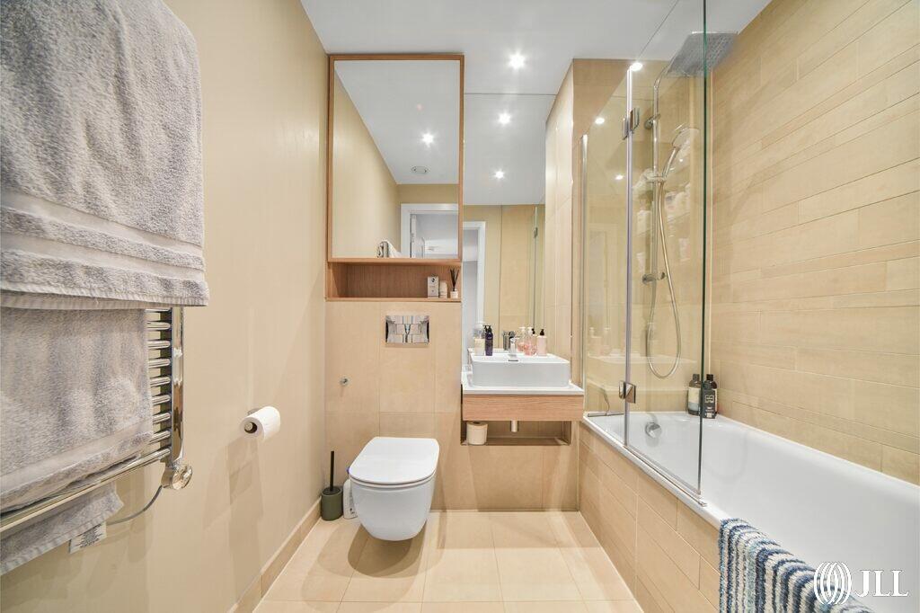 Houses and Apartments to Rent by JLL at Sugar House Island, Newham, E15, bathroom