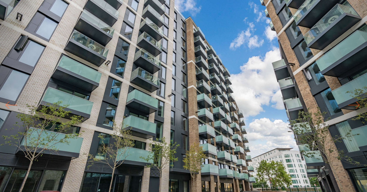 Apartment-APO-Group-Kew-Bridge-Hounslow-Greater-London-exterior-development