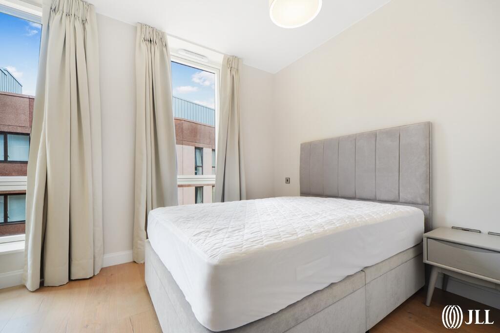 Houses and Apartments to Rent by JLL at Sugar House Island, Newham, E15, bedroom