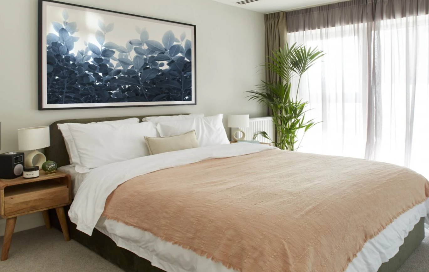 Apartment-Allsop-The-Lark-Nine-Elms-Wandsworth-London-interior-bedroom