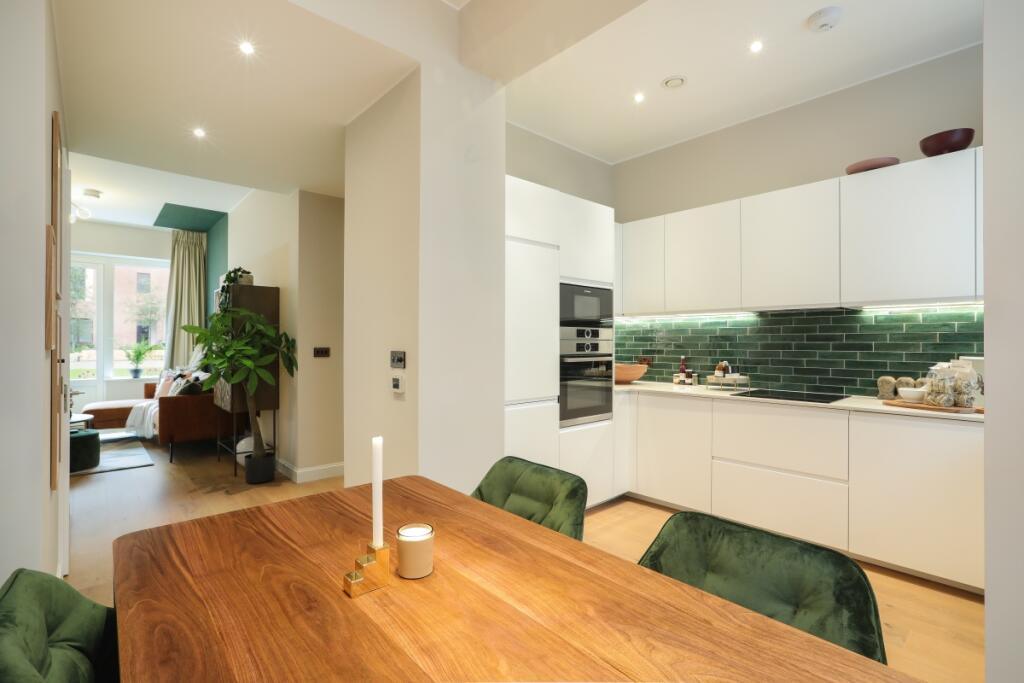 Houses and Apartments to Rent by JLL at Sugar House Island, Newham, E15, kitchen dining area