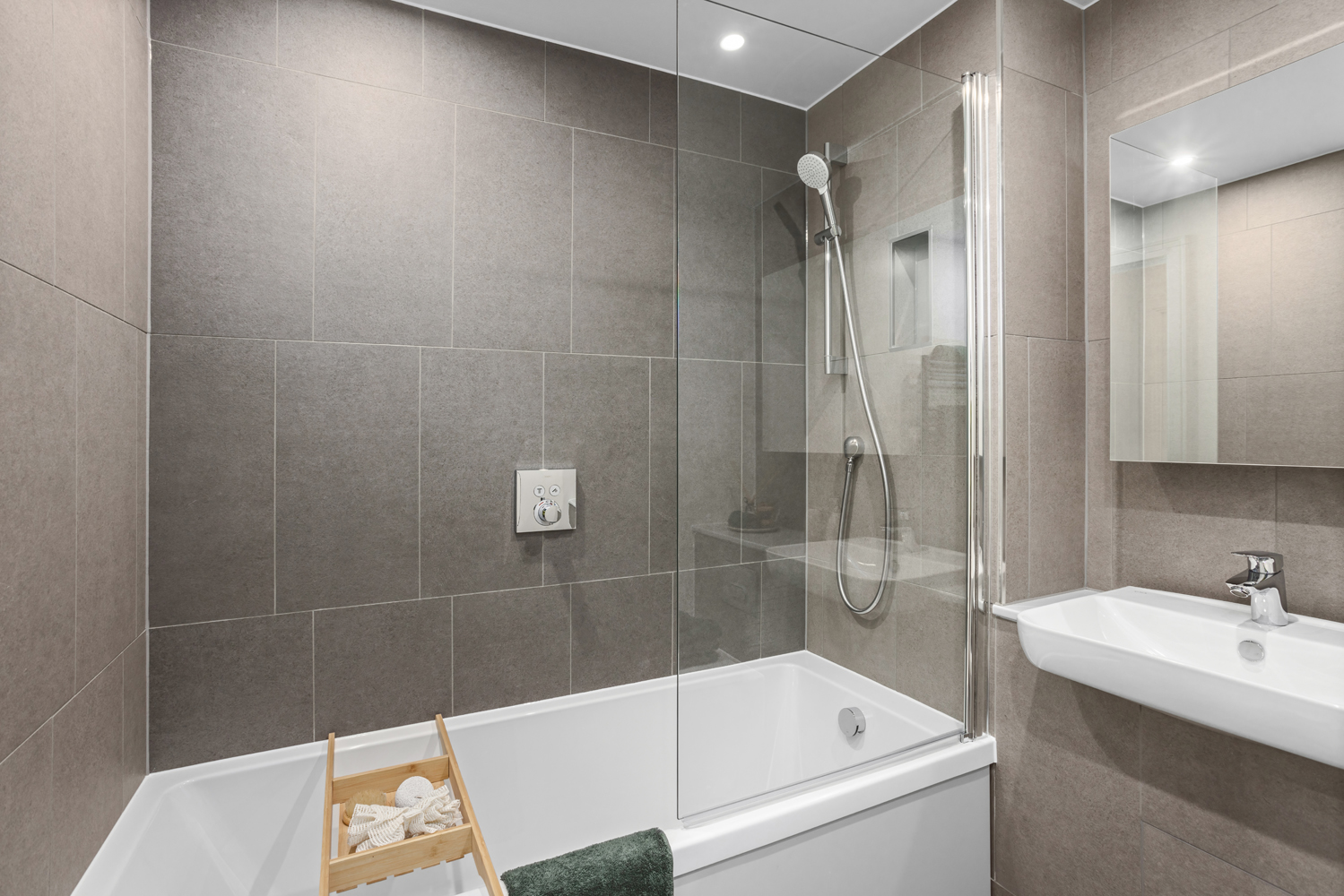 Apartments to Rent by Populo Living at Plaistow Hub, Newham, E13, bathroom