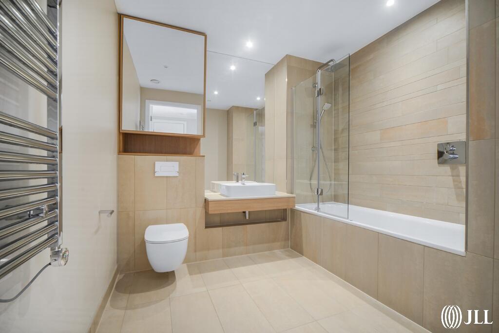 Houses and Apartments to Rent by JLL at Sugar House Island, Newham, E15, bathroom