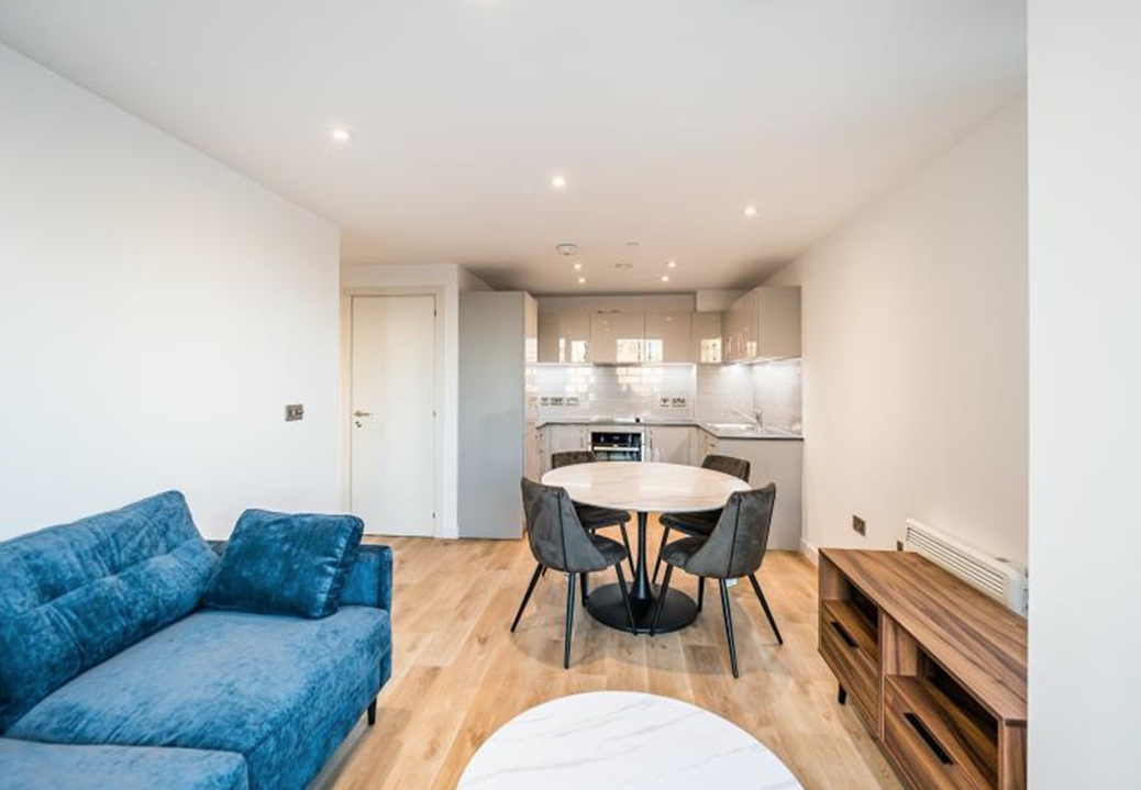 Apartments to Rent by Northern Group at The Quarters, Manchester, M1, kitchen living dining area