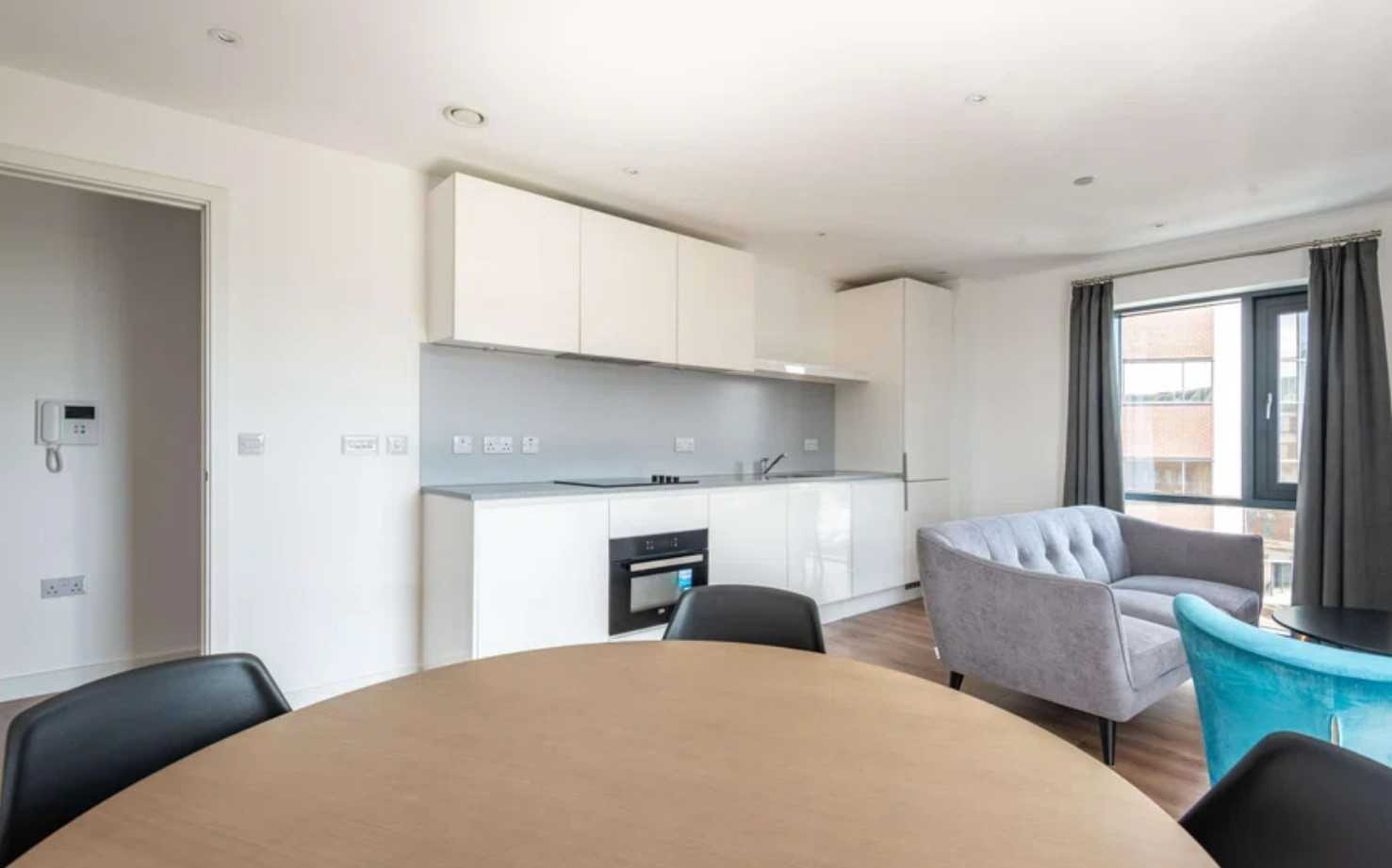 Apartment Way Of Life The Lansdowne Birmingham Kitchen Dining Area 3