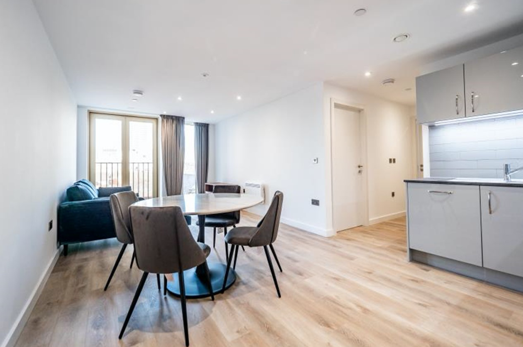 Apartments to Rent by Northern Group at The Quarters, Manchester, M1, kitchen living dining area