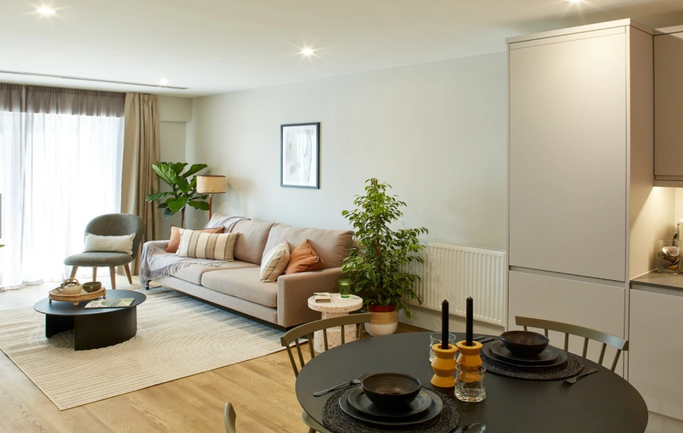 Apartment-Allsop-The-Lark-Nine-Elms-Wandsworth-London-interior-living-dining-area