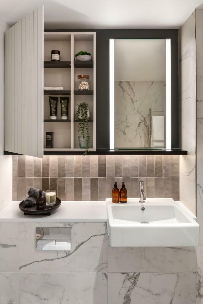 Apartment-Related-Argent-Author-King's-Cross-Camden-Greater-London-interior-bathroom