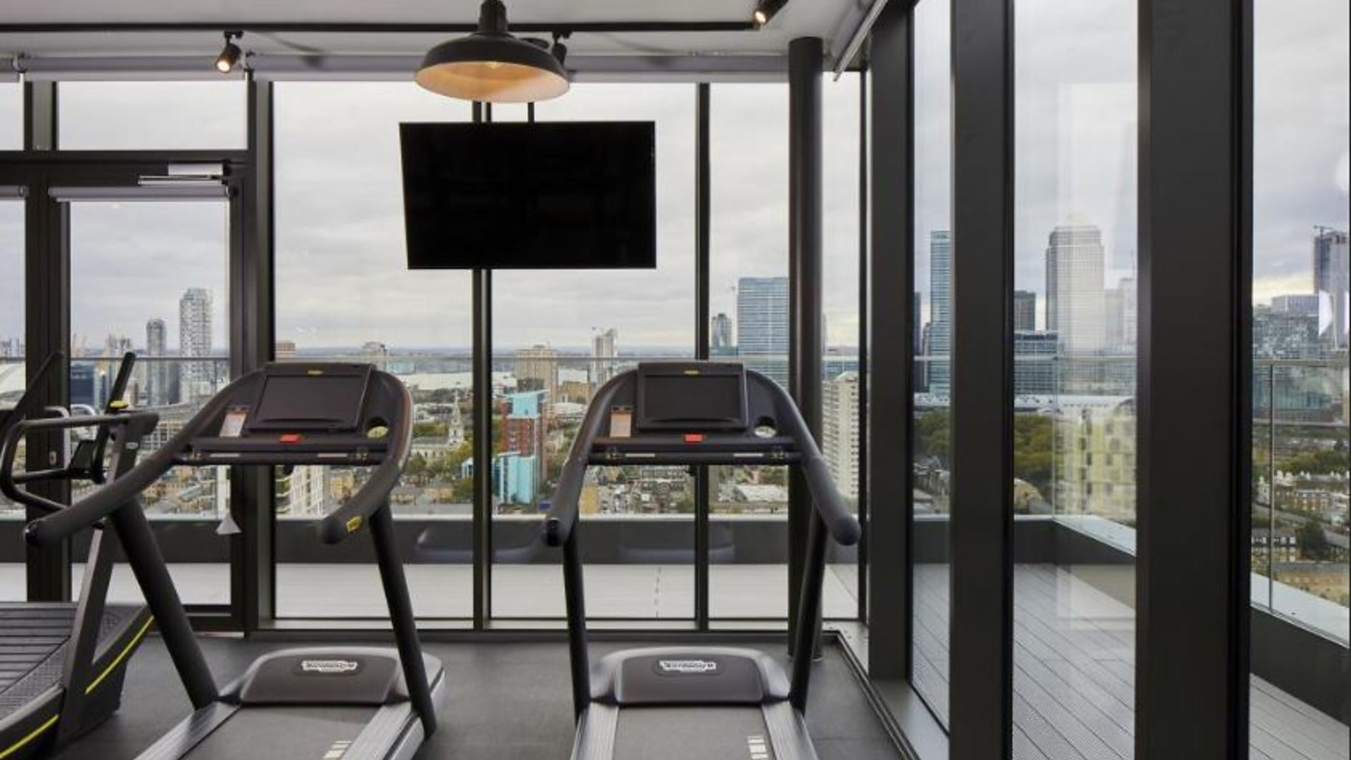 Apartments to Rent by Savills at The Highline, Tower Hamlets, E14, gym