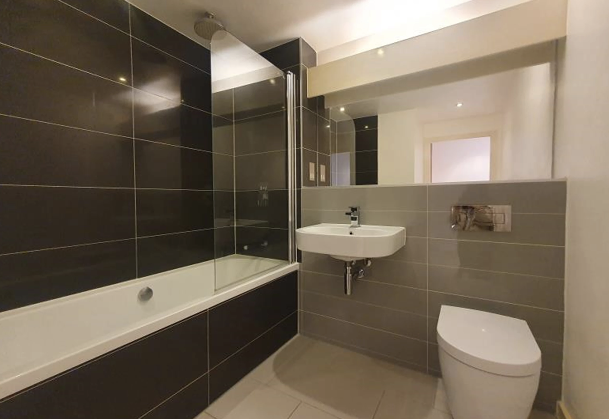 Apartments to Rent by Northern Group at Ice Plant, Manchester, M4, bathroom