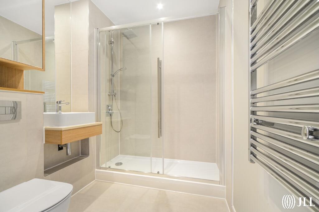 Houses and Apartments to Rent by JLL at Sugar House Island, Newham, E15, bathroom