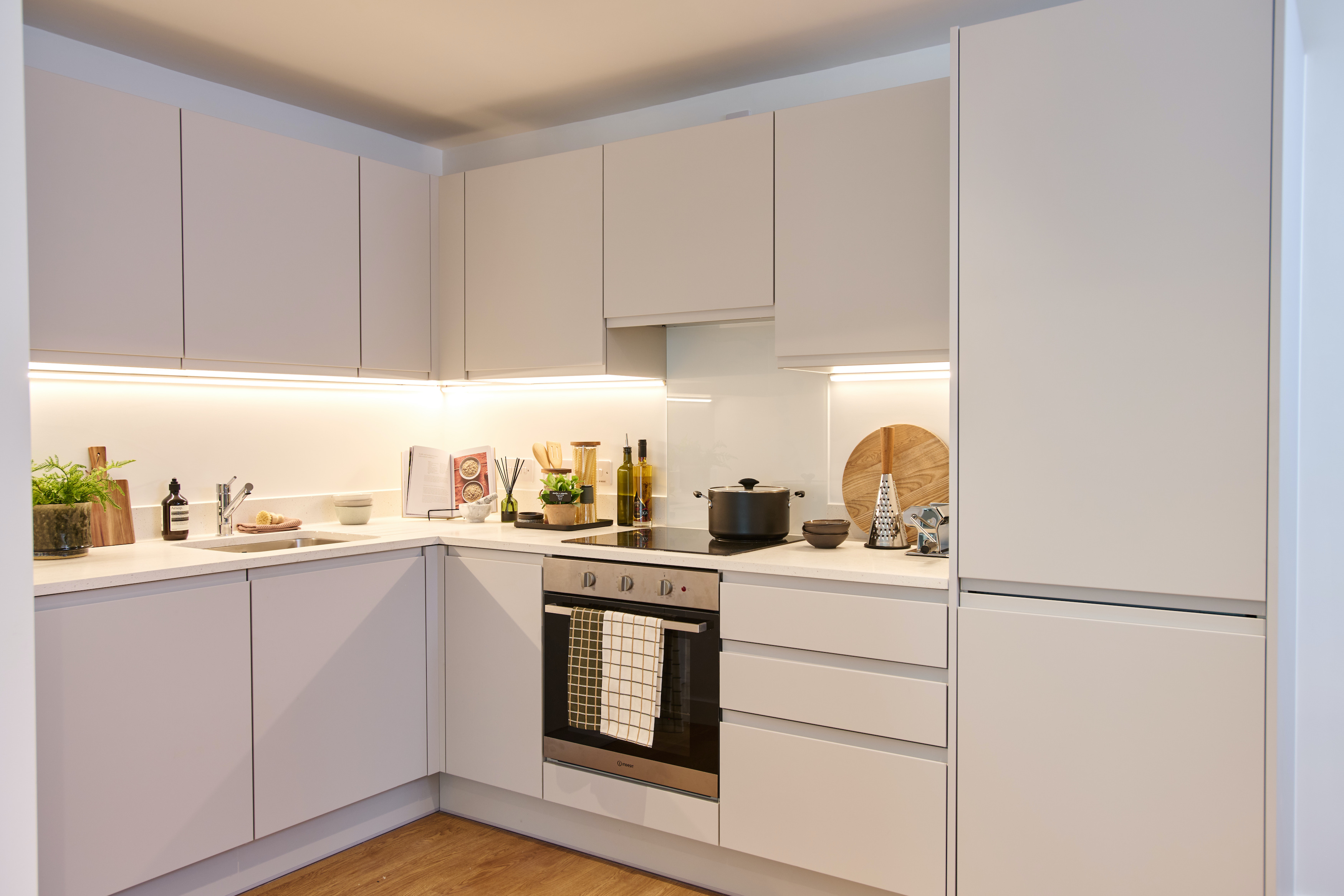 Apartments to Rent by Apo at Apo at The Holloway, Birmingham, B1, kitchen