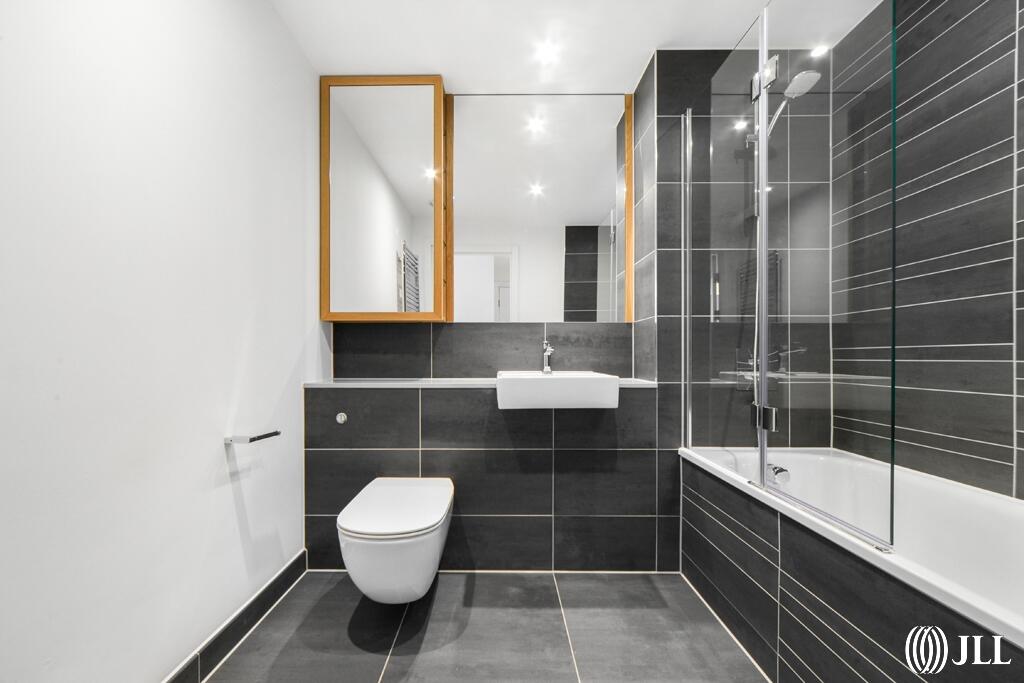 Houses and Apartments to Rent by JLL at Sugar House Island, Newham, E15, bathroom