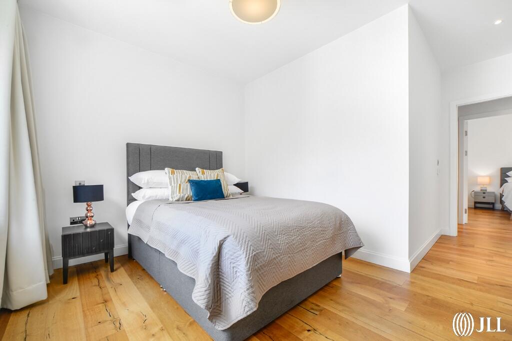 Houses and Apartments to Rent by JLL at Sugar House Island, Newham, E15, bedroom