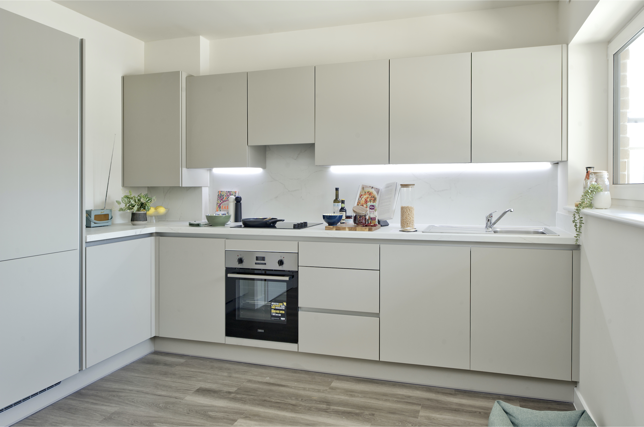 Apartments to Rent by Una Living in Springfield Parkside, Tooting, SW17, kitchen