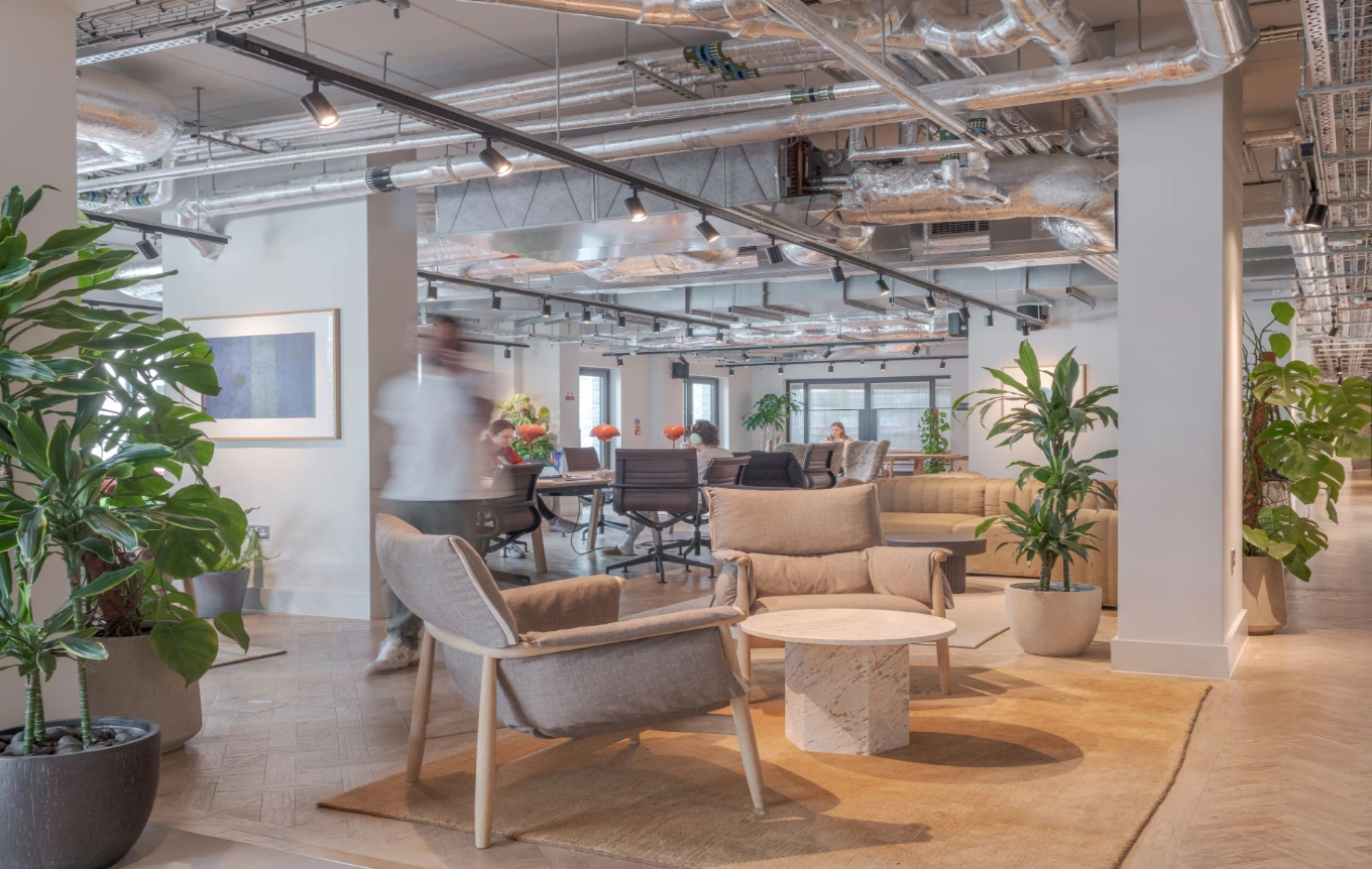 Apartment-Allsop-The-Lark-Nine-Elms-Wandsworth-London-interior-shared-lounge