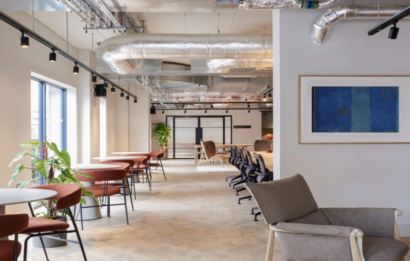 Apartment-Allsop-The-Lark-Nine-Elms-Wandsworth-London-interior-shared-lounge